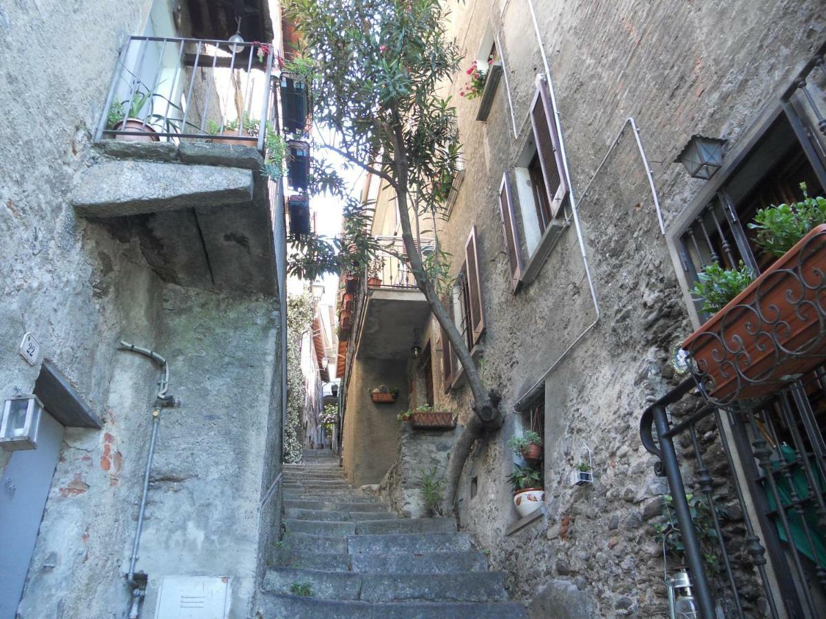 Casa Teresina - Corenno Plinio Lago Di Como Apartment แดร์วิโอ ภายนอก รูปภาพ